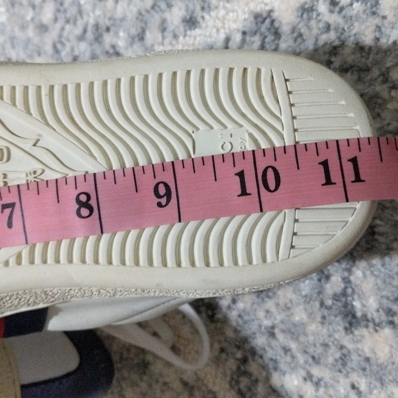 GUCCI SNEAKERS - Picture 14 of 16